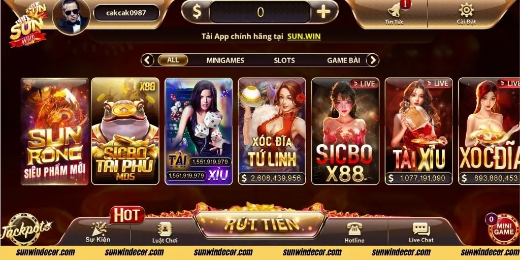 Sunwin còn nổi bật với các trò chơi slot đầy màu sắc và hấp dẫn